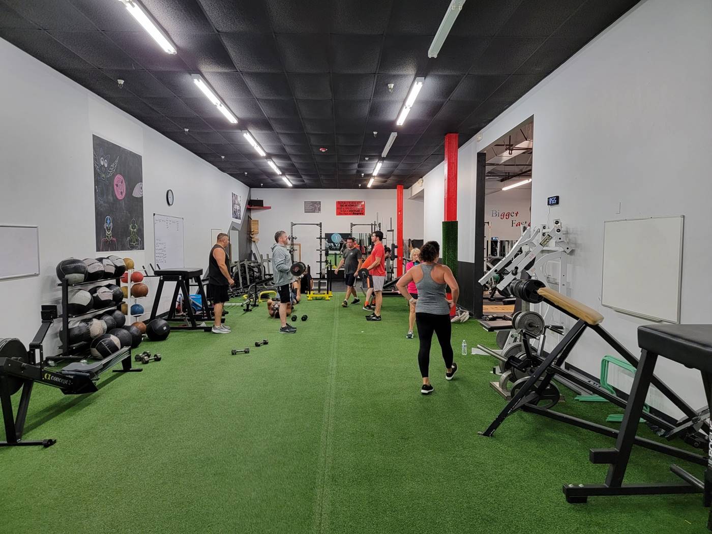 Resistance training class.